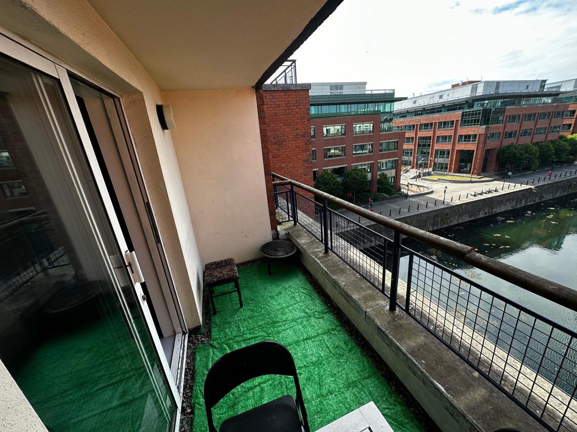 Gasthof Customhouse Balcony View, 1 *